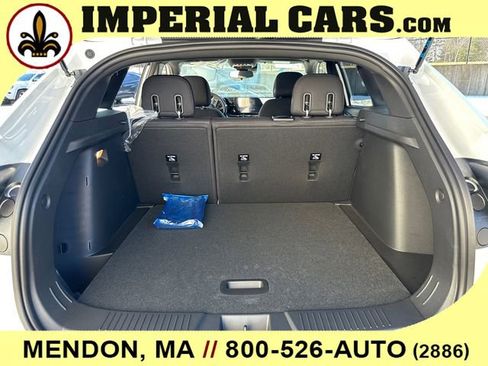 New 2026 Chevrolet Trax RS w/ Sunroof Package image 11