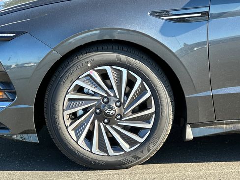 New 2026 Hyundai Sonata SEL FWD image 24
