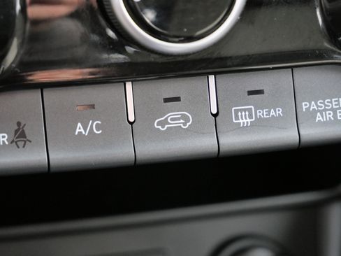 Certified 2023 Hyundai Kona SE image 29