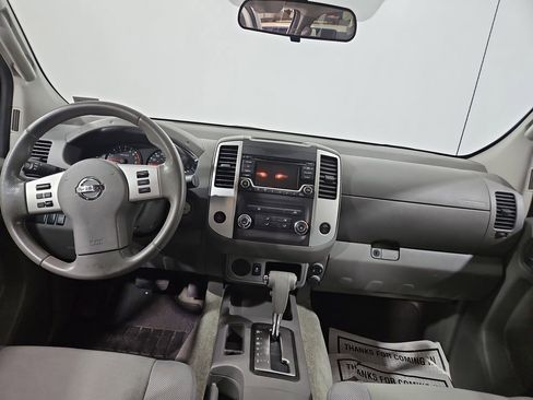 Used 2017 Nissan Frontier S image 12