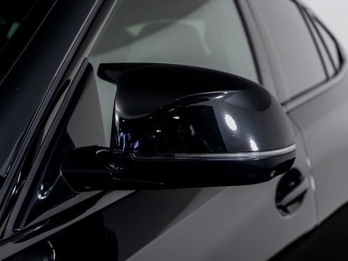 Used 2025 BMW X6 M Competition image 26