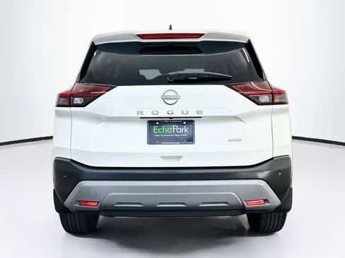Used 2023 Nissan Rogue S AWD/4WD image 7