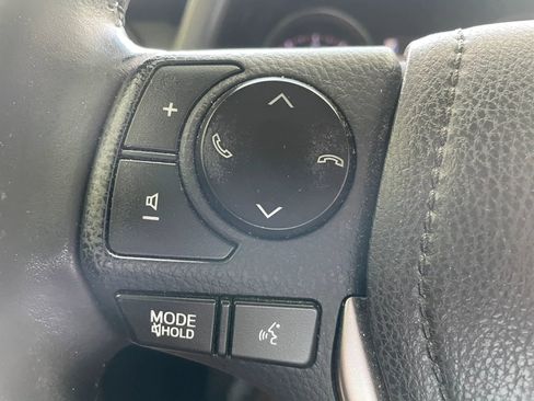 Used 2018 Toyota RAV4 SE w/ Power Extra Value Package FWD image 10