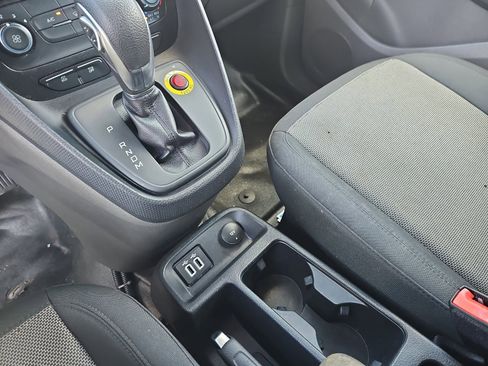 Used 2020 Ford Transit Connect XL image 26