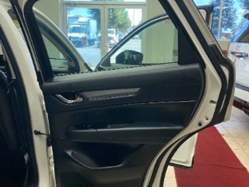 Used 2018 MAZDA CX-5 Sport FWD image 13