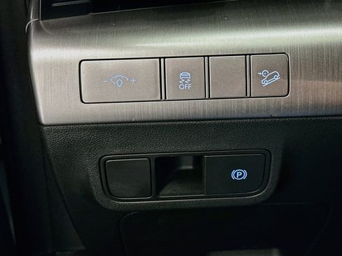 Used 2025 Hyundai Kona SEL AWD/4WD image 17