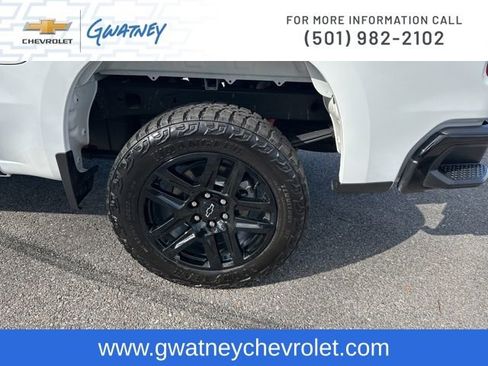 Used 2025 Chevrolet Silverado 1500 Custom Trail Boss image 12