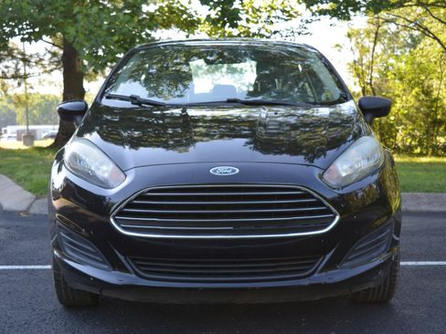 Used 2017 Ford Fiesta S FWD image 2