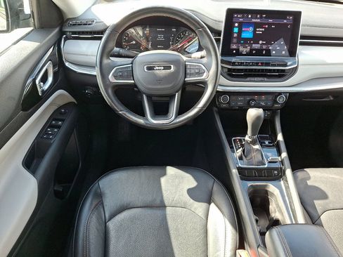 Certified 2022 Jeep Compass Limited image 22