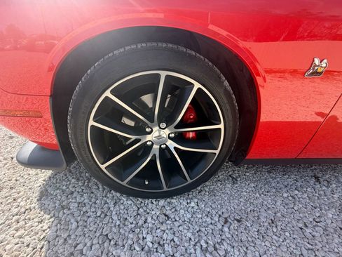 Used 2018 Dodge Challenger R/T Scat Pack image 9