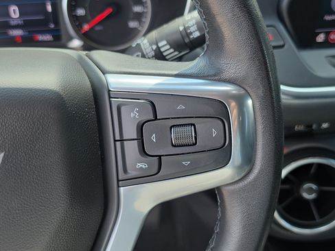 Used 2020 Chevrolet Blazer LT FWD image 31