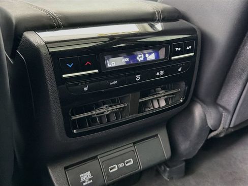 Used 2024 Acura MDX w/ Technology Package AWD/4WD image 27