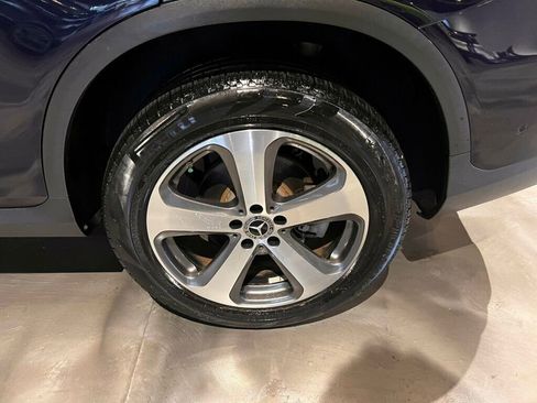 Used 2020 Mercedes-Benz GLC 300 4MATIC Coupe image 11