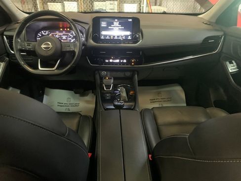 Used 2023 Nissan Rogue SL w/ SL Premium Package AWD/4WD image 16