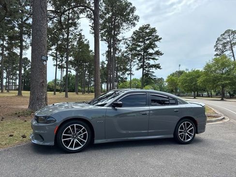 Used 2023 Dodge Charger R/T RWD image 6
