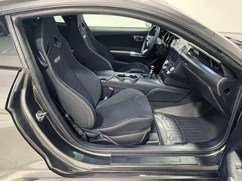 Used 2017 Ford Mustang GT w/ GT Performance Package RWD image 47