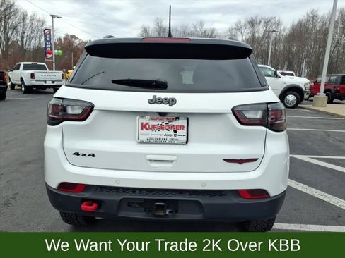 Used 2025 Jeep Compass Trailhawk w/ Trailhawk Elite Group image 7