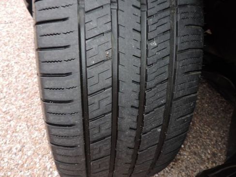 Used 2021 Subaru Ascent Limited w/ Popular Package #2 image 16