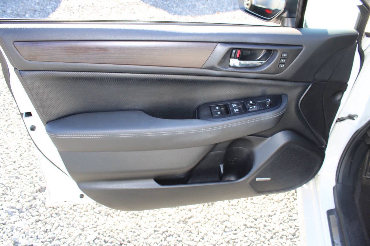 Used 2016 Subaru Legacy 2.5i Limited AWD/4WD image 22