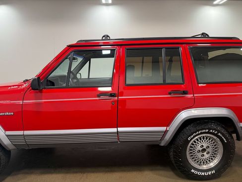 Used 1994 Jeep Cherokee Country AWD/4WD image 37