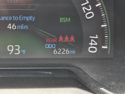 Used 2025 Toyota RAV4 XLE w/ Convenience Package FWD image 25