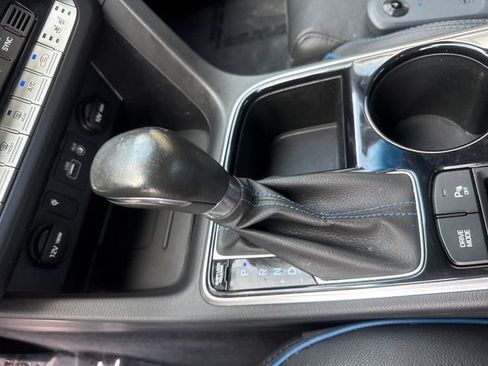 Used 2019 Hyundai Sonata Limited FWD image 19