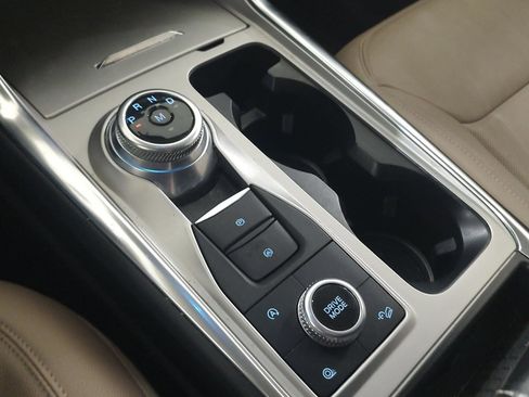 Used 2020 Ford Explorer Limited image 11