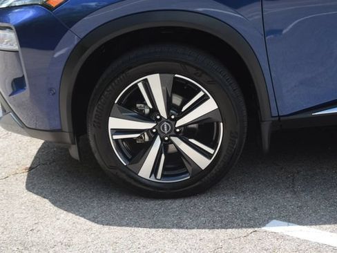 Used 2023 Nissan Rogue SL w/ SL Premium Package AWD/4WD image 29