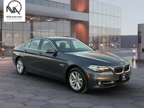 Used 2016 BMW 528i Sedan image 2