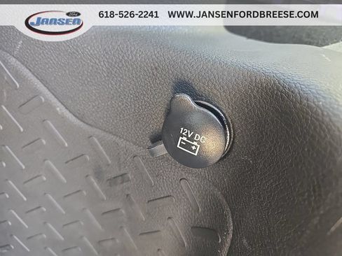 Used 2017 Jeep Wrangler Unlimited Sahara AWD/4WD image 29