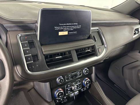 Used 2023 GMC Yukon XL SLT image 20