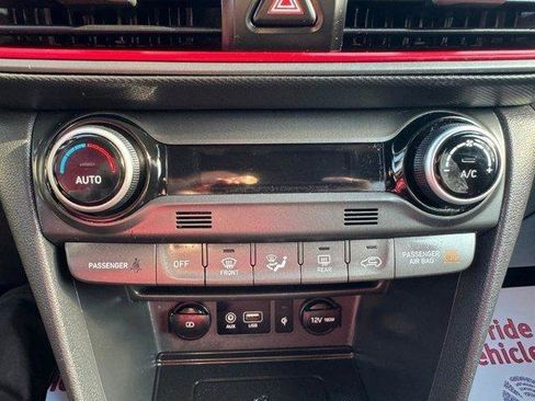 Used 2019 Hyundai Kona Ultimate FWD image 32