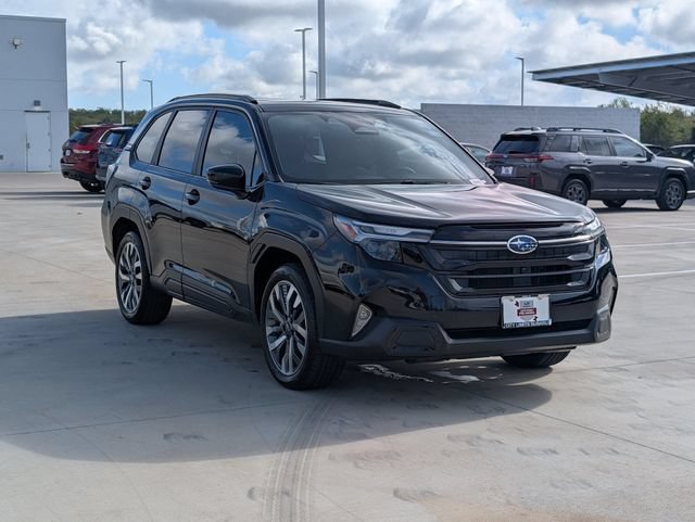 Certified 2025 Subaru Forester Touring AWD/4WD image 7