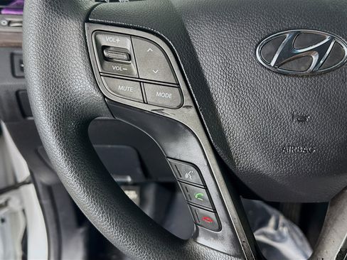 Used 2018 Hyundai Santa Fe Sport image 14