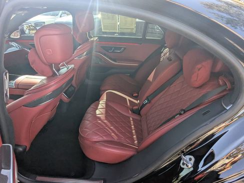 Used 2022 Mercedes-Benz S 580 4MATIC Sedan image 26