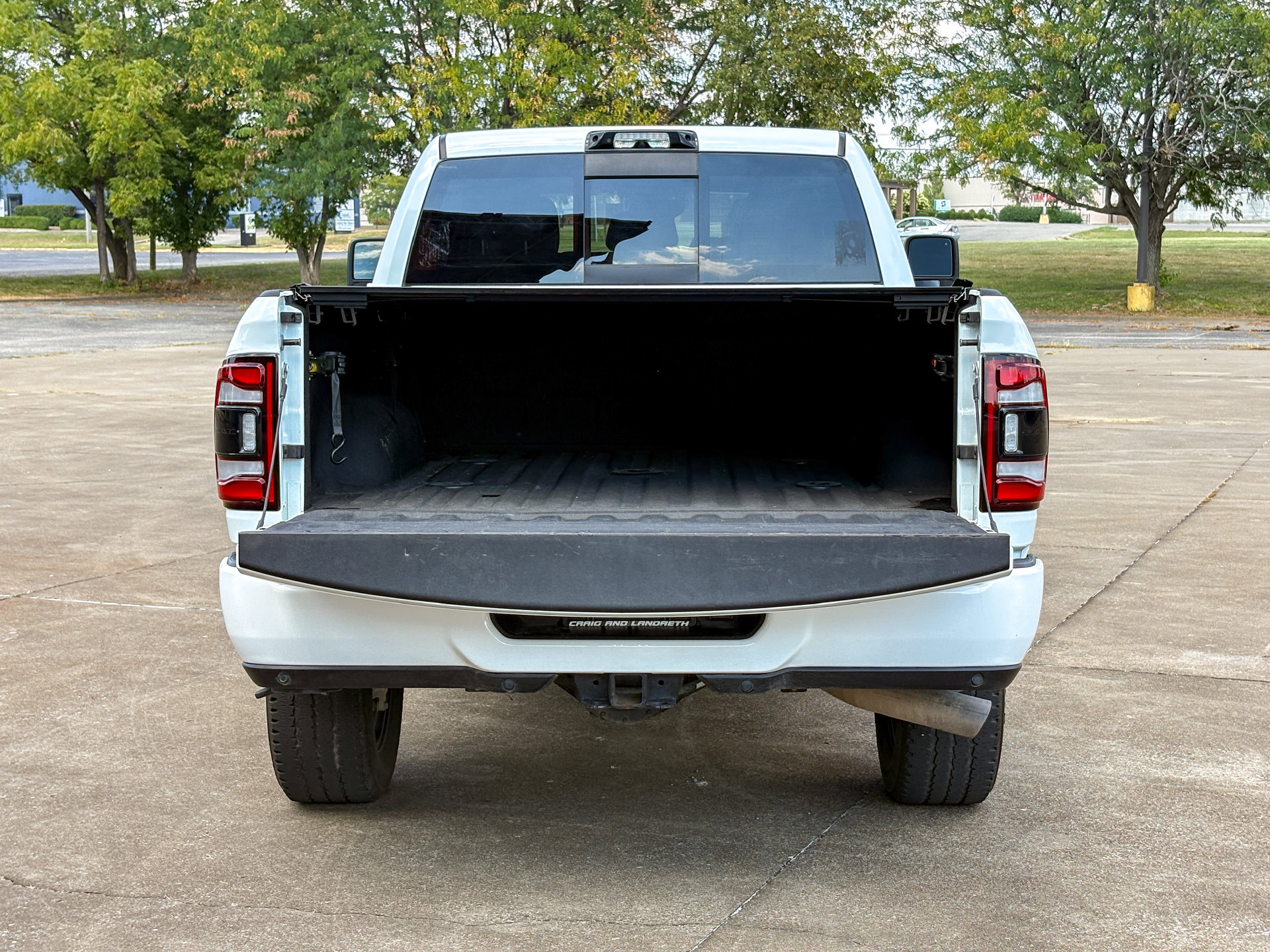 Used 2024 RAM 2500 Limited AWD/4WD image 32