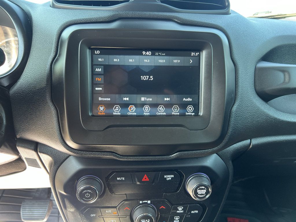 Used 2020 Jeep Renegade Altitude AWD/4WD image 20