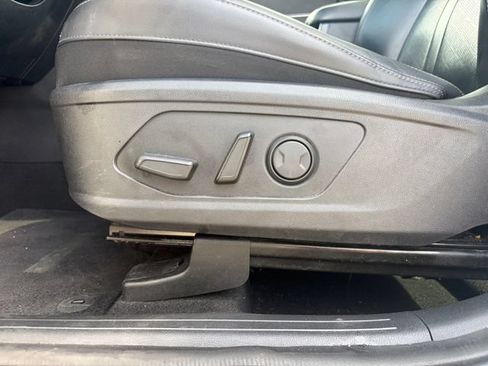 Used 2021 Kia Sorento EX FWD image 22