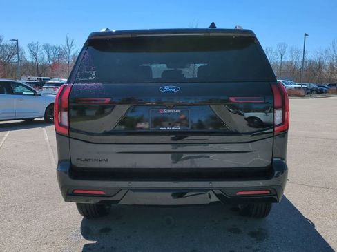 New 2025 Ford Expedition Platinum w/ Stealth Performance Package image 7