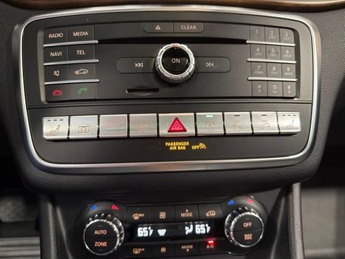 Used 2019 Mercedes-Benz GLA 250 4MATIC image 21