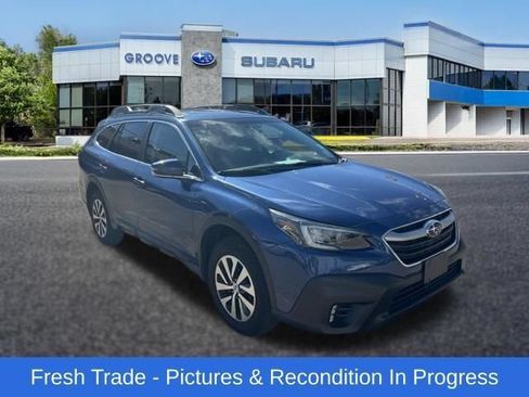 Used 2021 Subaru Outback Premium AWD/4WD image 7