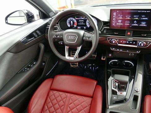 Used 2024 Audi S4 Premium Plus w/ Premium Plus Package image 26