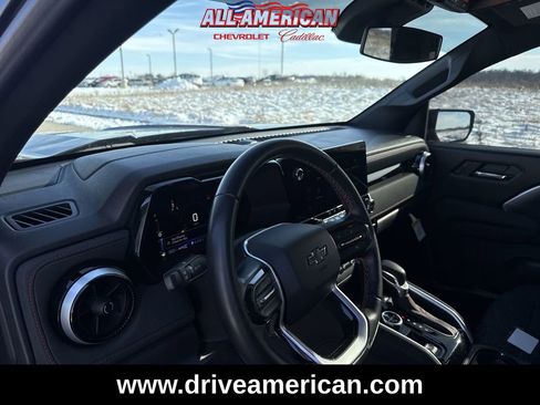 Used 2023 Chevrolet Colorado Z71 image 10