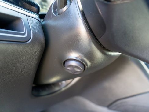 Used 2024 Cadillac XT6 Sport image 28