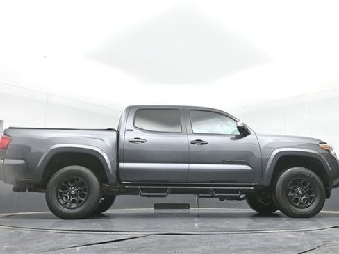Used 2021 Toyota Tacoma SR5 w/ Technology Package image 46