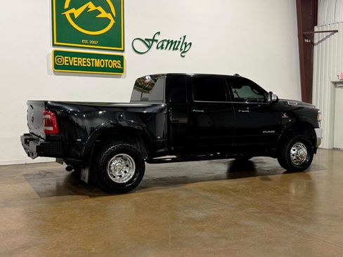 Used 2022 RAM 3500 Laramie image 3