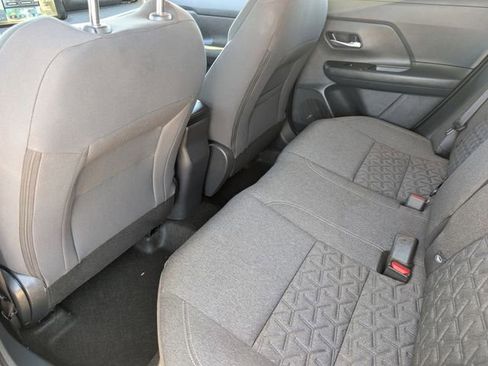 Used 2025 Nissan Kicks SV w/ Illumination Package image 15