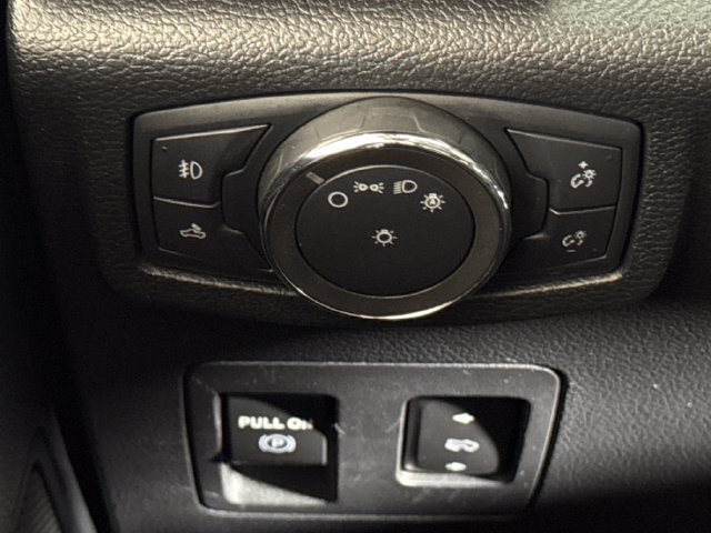 Used 2020 Ford F150 XLT w/ Equipment Group 302A Luxury AWD/4WD image 35