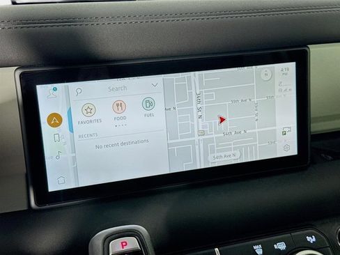 Used 2024 Land Rover Defender 110 X-Dynamic SE image 16