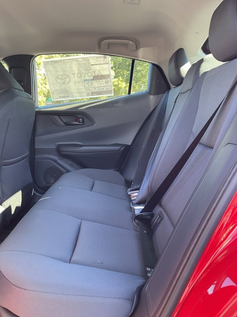 New 2027 Toyota Prius LE FWD image 12